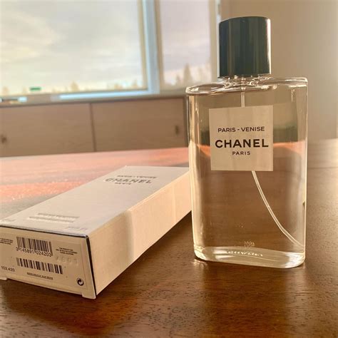 chanel paris venise perfume reviews.